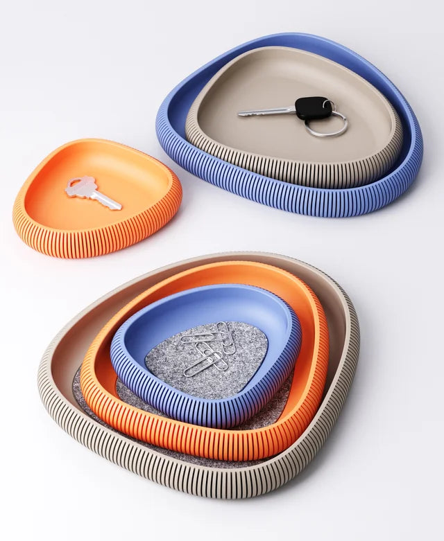 Asymmetric Tray Set