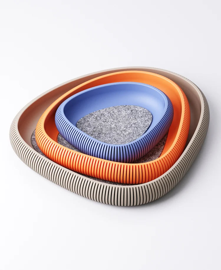 Asymmetric Tray Set