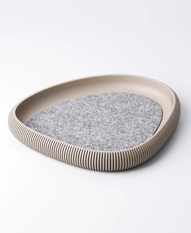 Asymmetric Tray Set