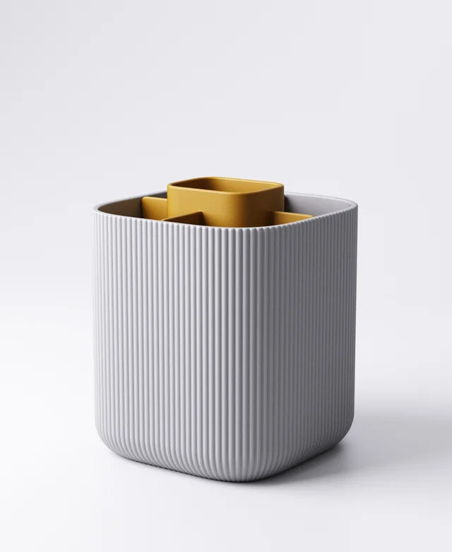 Desk Organiser Type 16