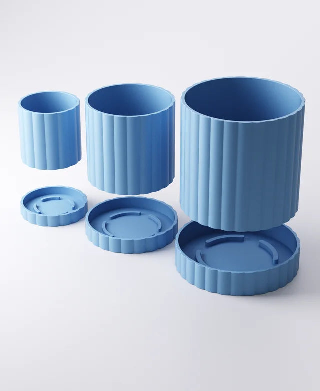 Large Ridged Planter with Drip Tray