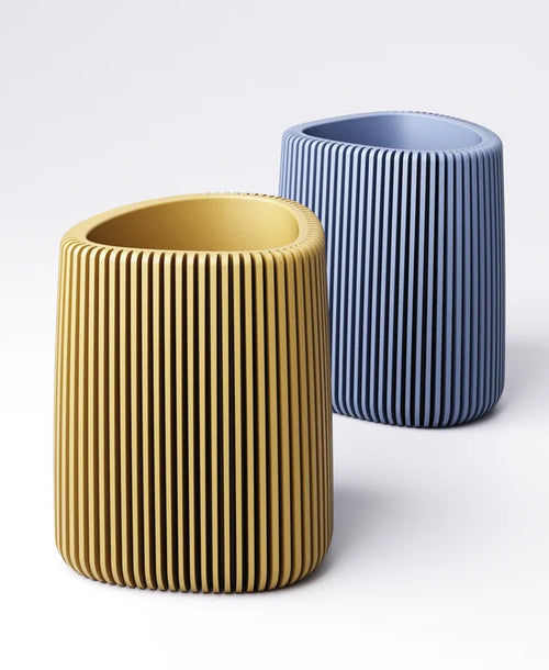 Asymmetric Pen Holder