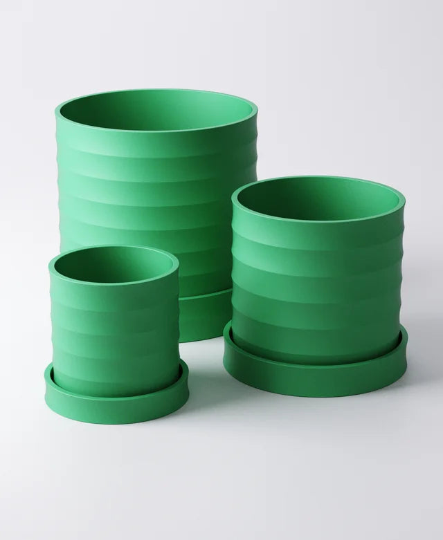 Scalloped Planter with Drip Tray Type 2