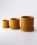Scalloped Planter with Drip Tray 3 Sizes Included