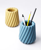 Spiral Pen Holder Type 4