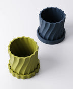 Twist Planter with Drip Tray