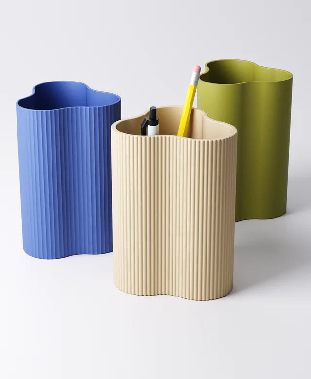 Wavy Pen Holder