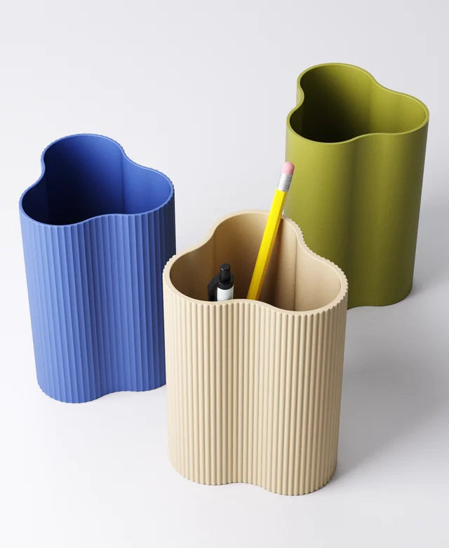 Wavy Pen Holder